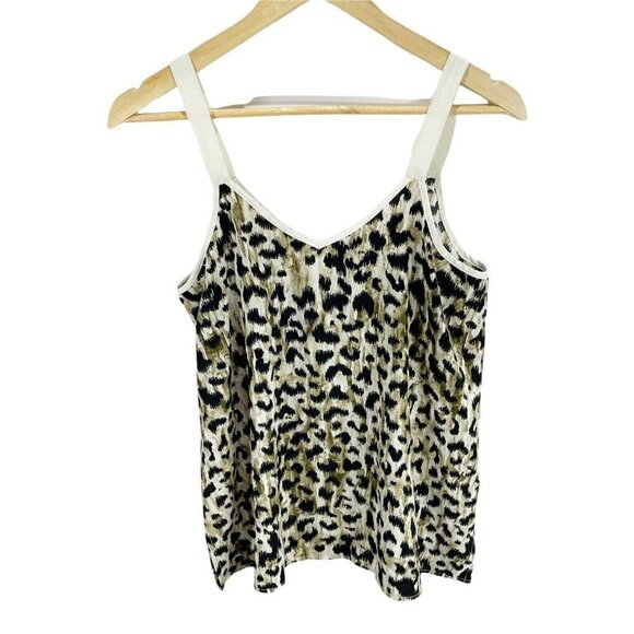 Bobeau Cheetah Print Tan V-neck Camisole Blouse Sz M Lightweight - Picture 2 of 5